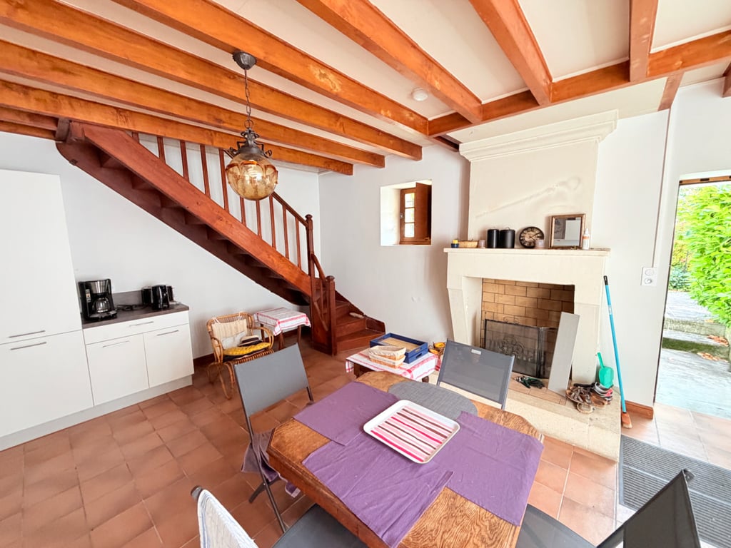 House in Rioux-Martin - Image 3