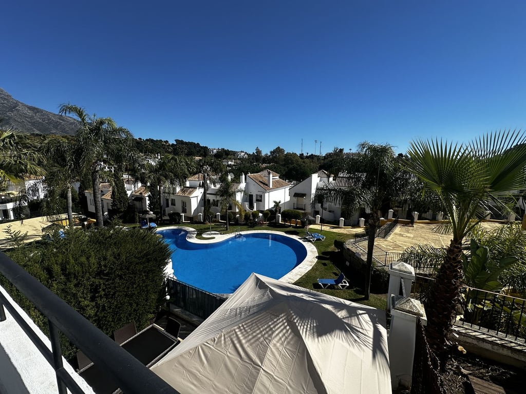 Apartment in Nueva Andalucia