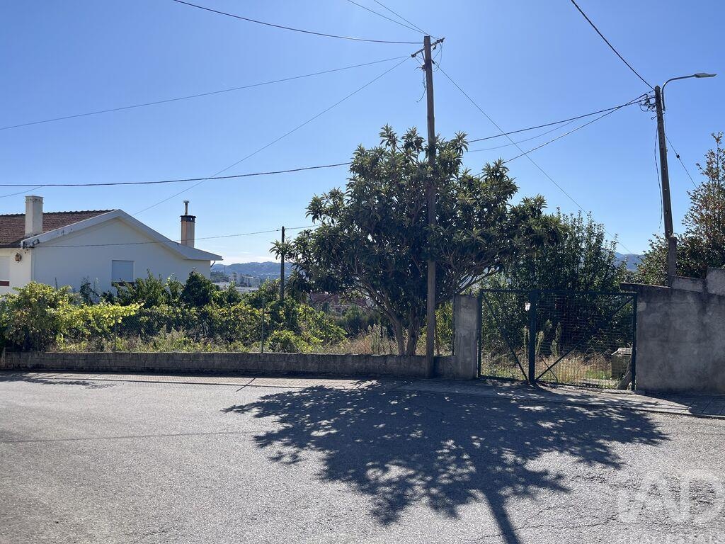 Land in Vila Real (Sao Dinis) - Image 2