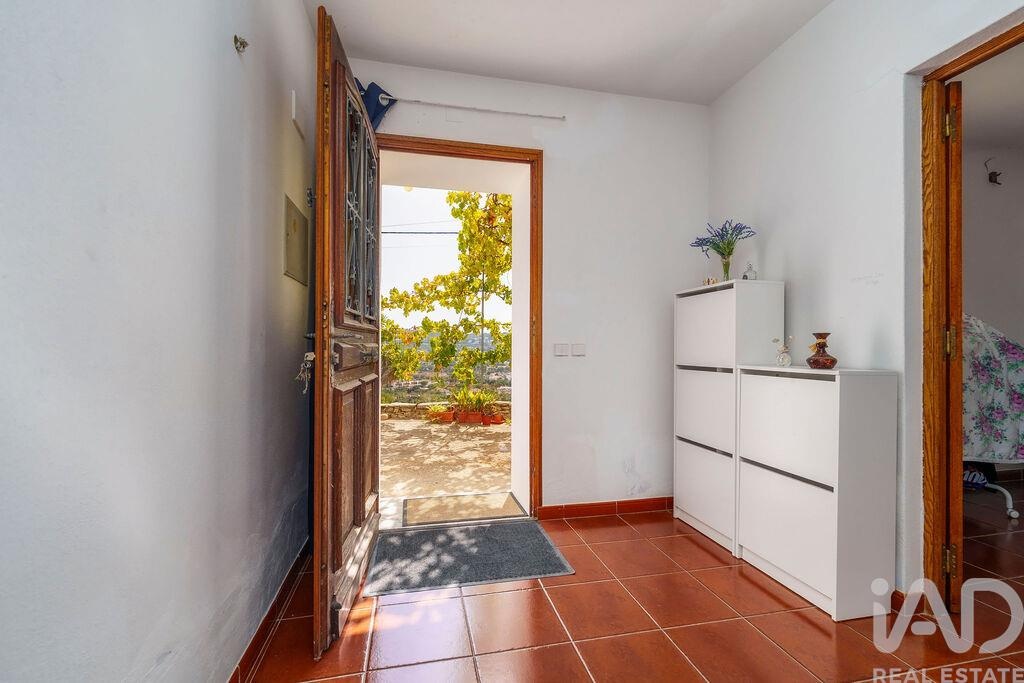 House in Sao Bras de Alportel - Image 2