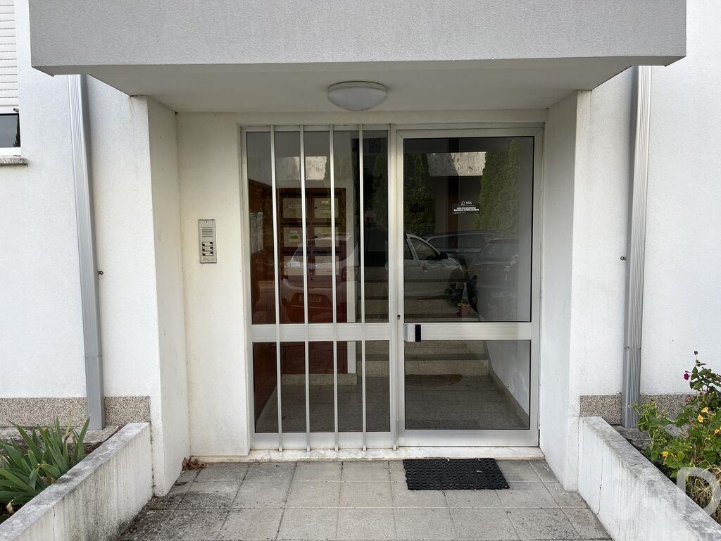Apartment in Alijo - Image 2