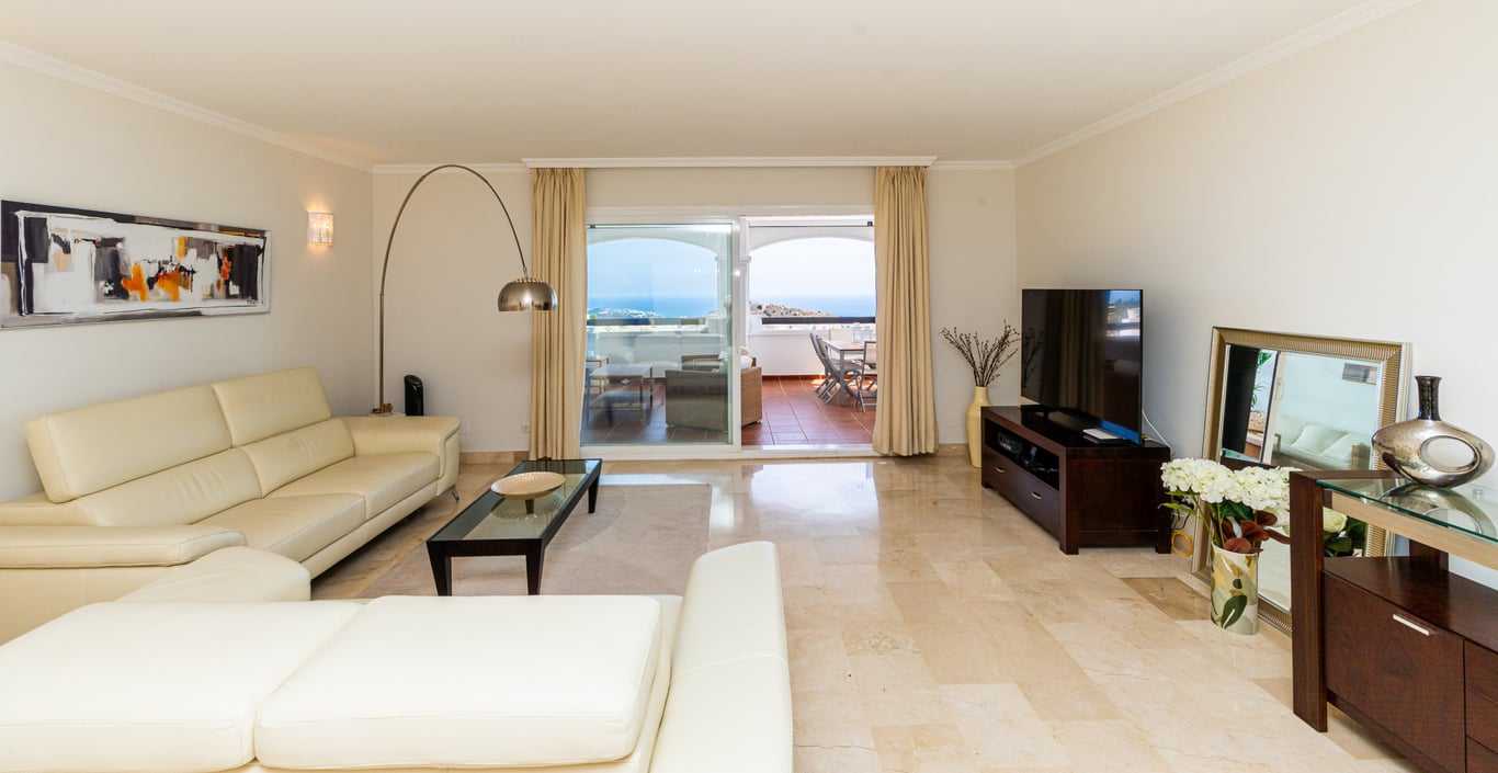 Apartment in Sitio de Calahonda - Image 2