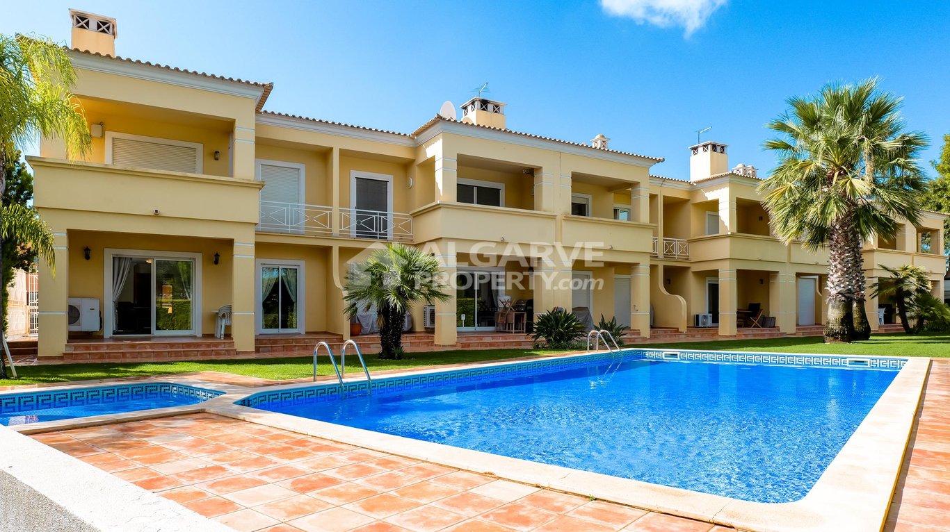 Apartment in Quarteira