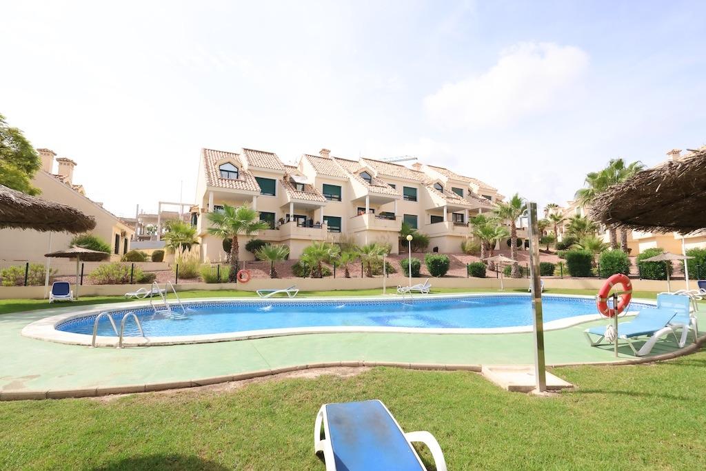 Apartment in Villamartin