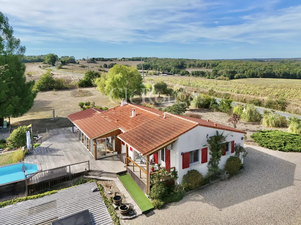 House in Monsegur