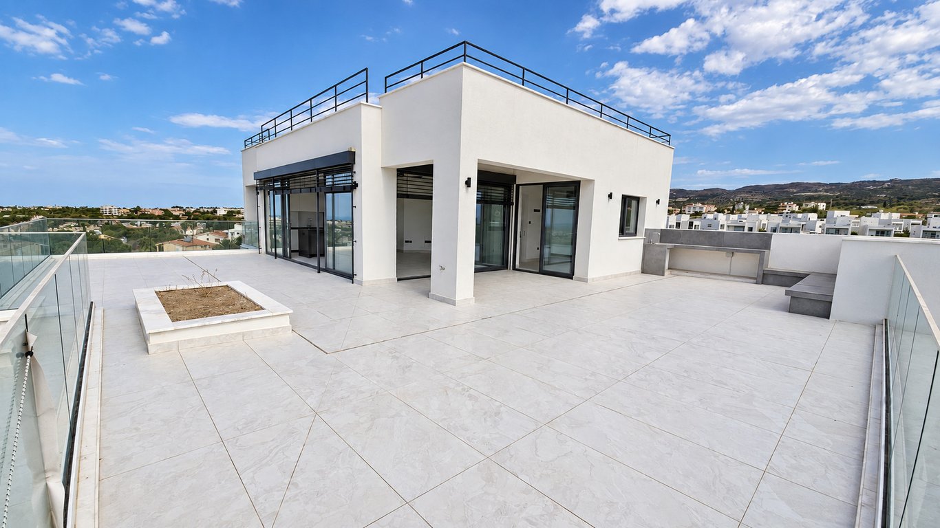 Apartment in Konia - Image 2