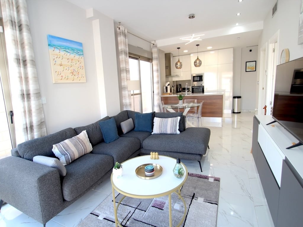 Villa in Villamartin - Image 2