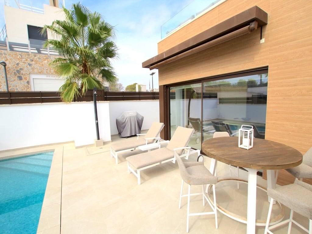 Villa in Algorfa - Image 2