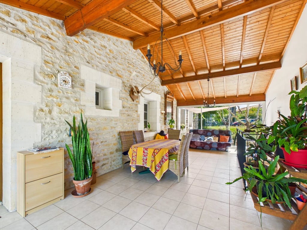 House in Saint-Front - Image 3