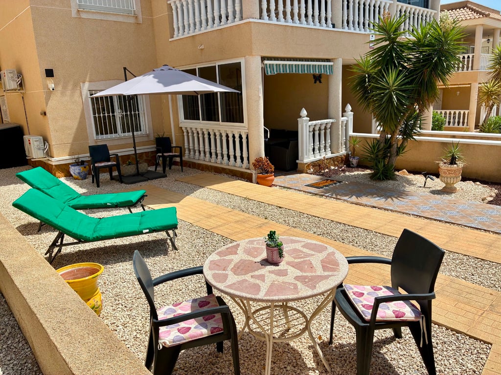 Apartment in Villamartin