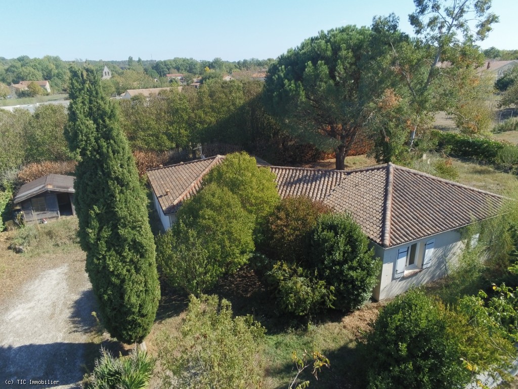 House in Mansle
