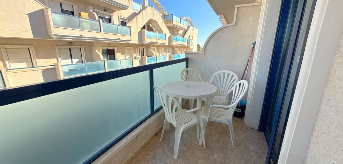 Apartment in Cabo Roig - Image 3