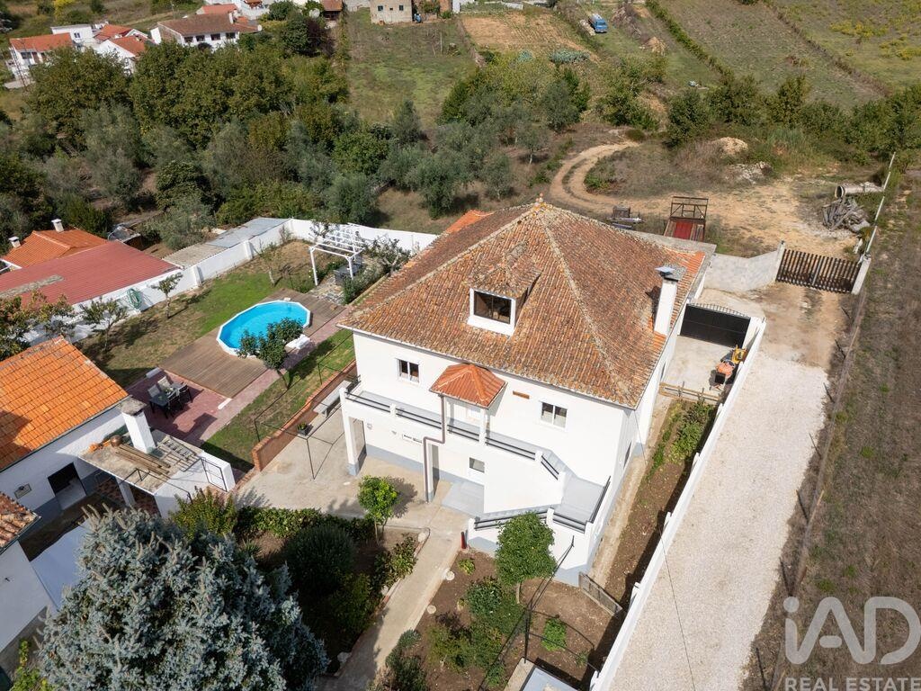 House in Mouronho - Image 2
