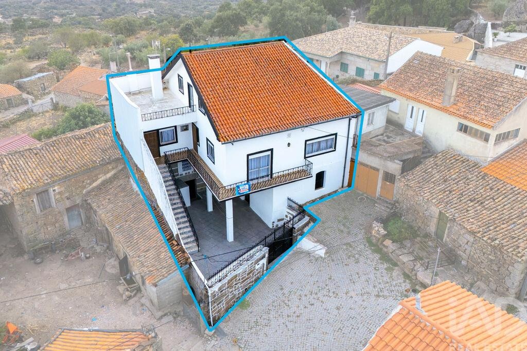 House in Pinhel