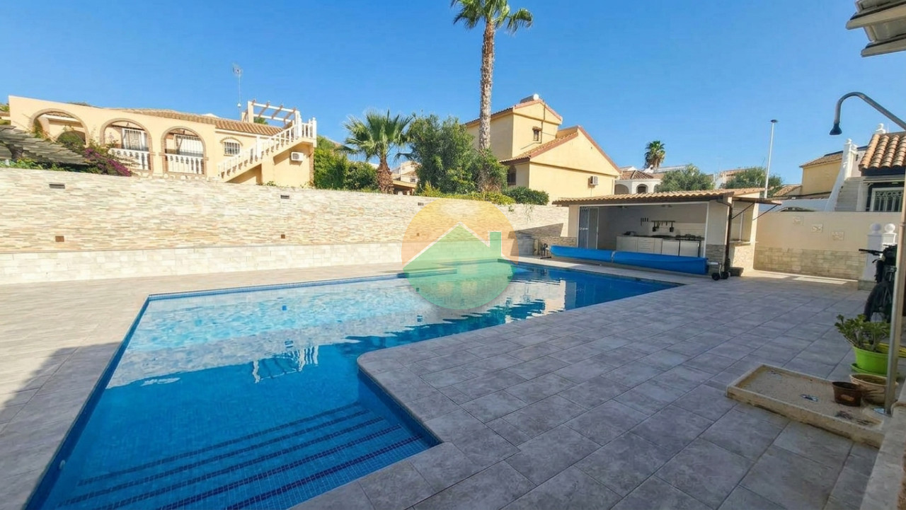 House in Camposol - Image 3