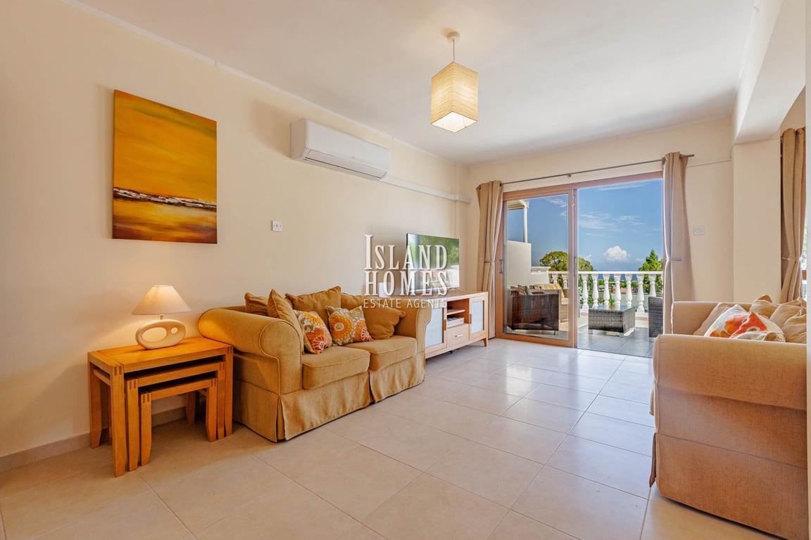 House in Paralimni - Image 3