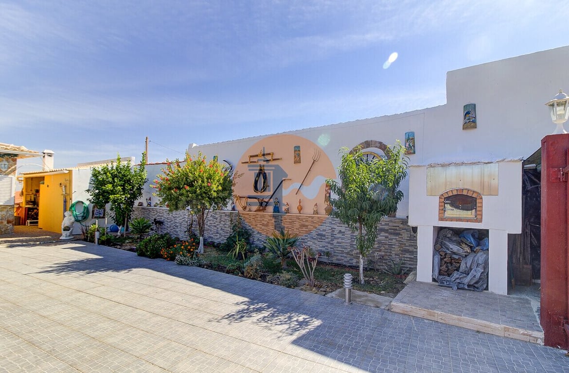 Villa in Vaqueiros - Image 3