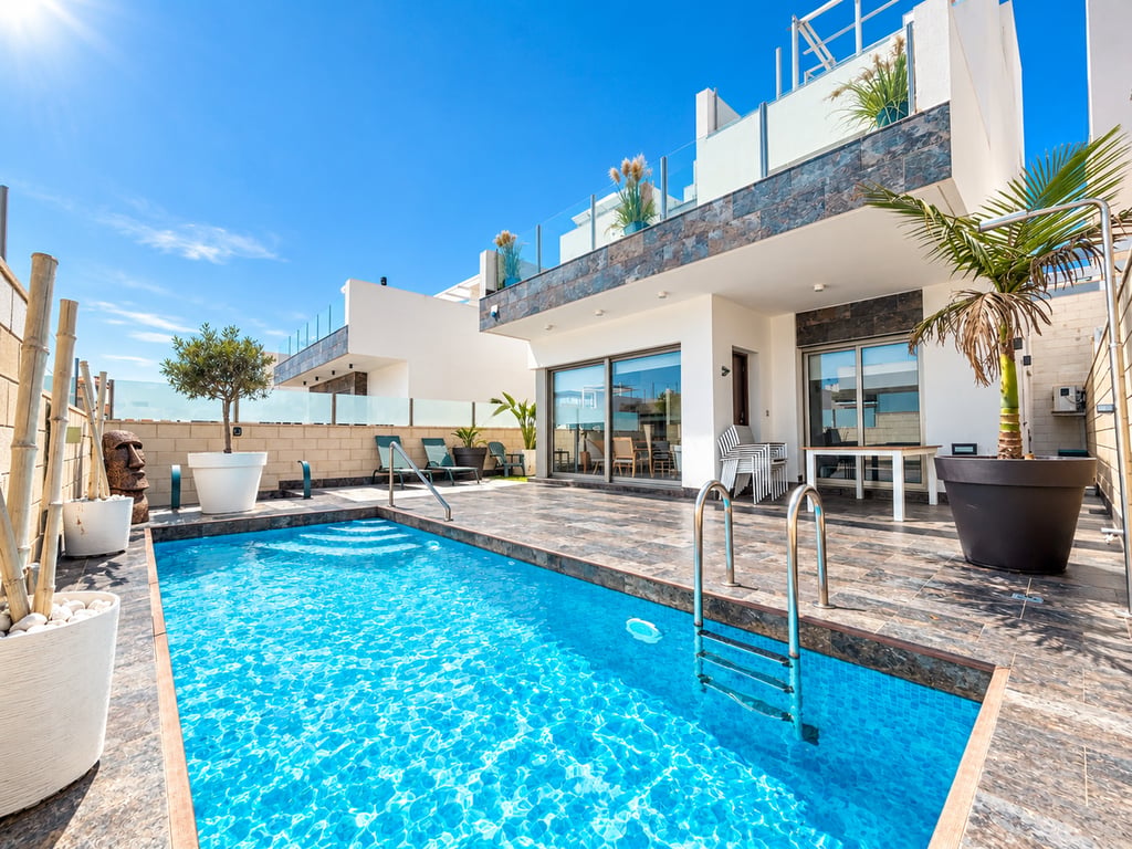 Villa in Villamartin
