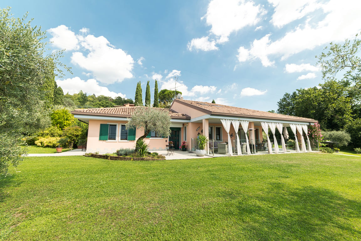 Villa in Castelnuovo del Garda - Image 3