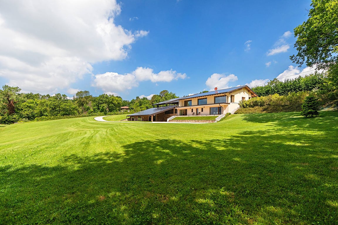 Villa in Soiano del Lago - Image 2