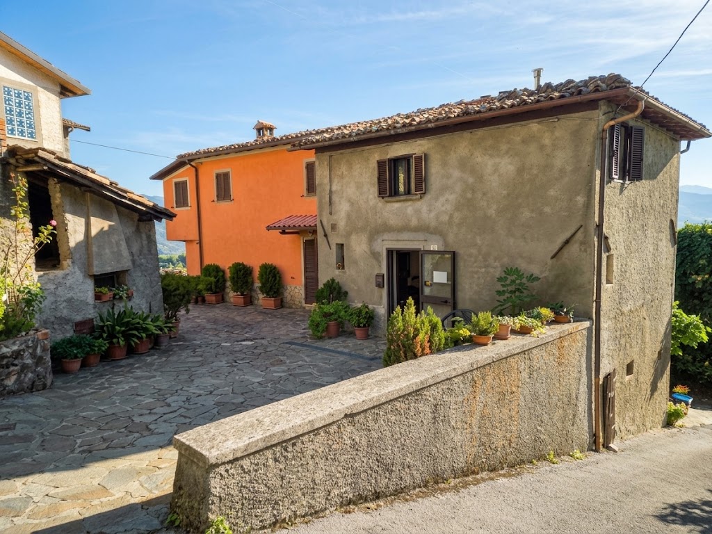 House in Camporgiano