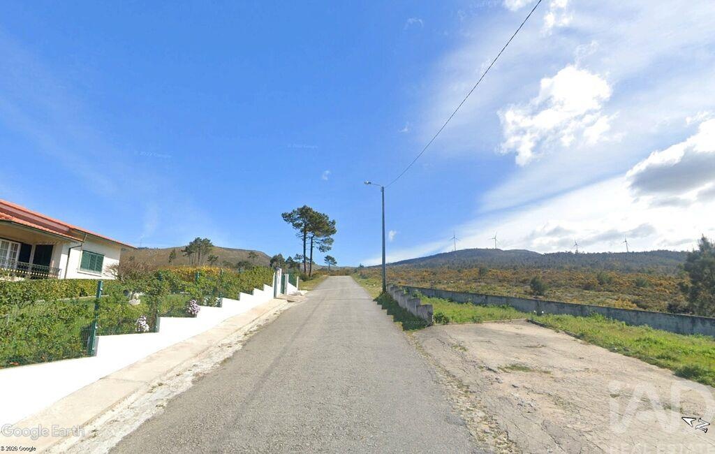 Land in Mondim de Baixo