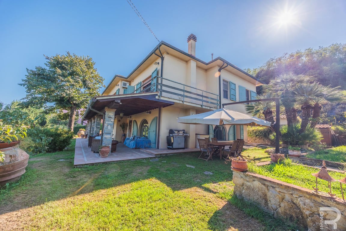 Villa in Fauglia