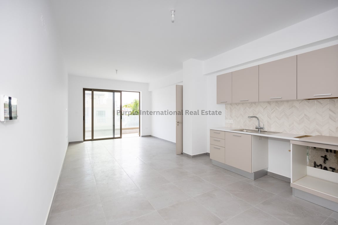 Apartment in Paralimni - Image 2