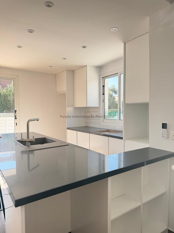 Apartment in Ayios Theodoros - Image 3
