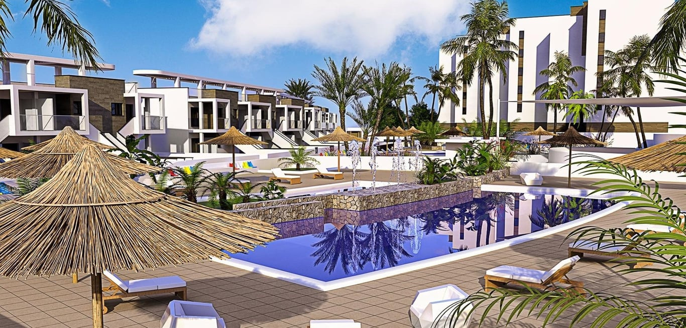 Apartment in Mil Palmeras - Image 2