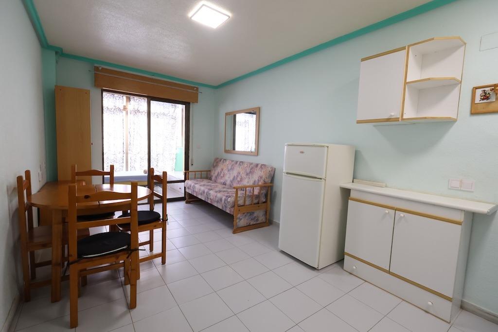 Apartment in El Chaparral - Image 3