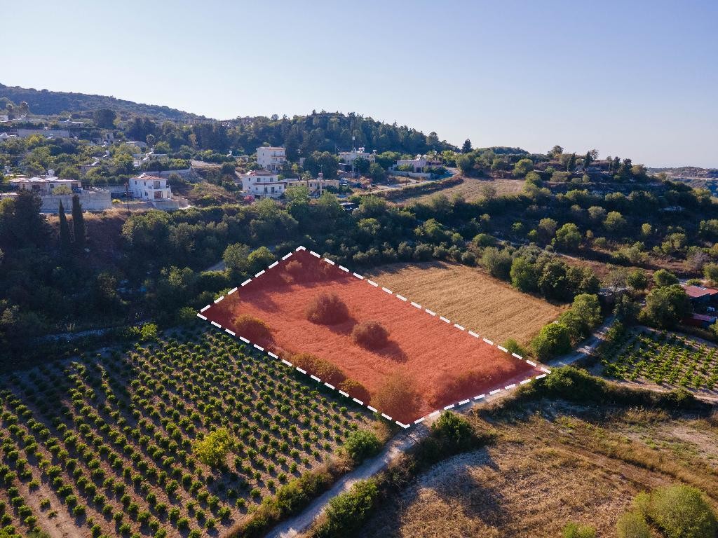 Land in Theletra - Image 3