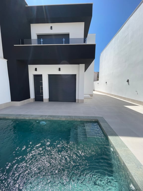 House in Heredades - Image 3