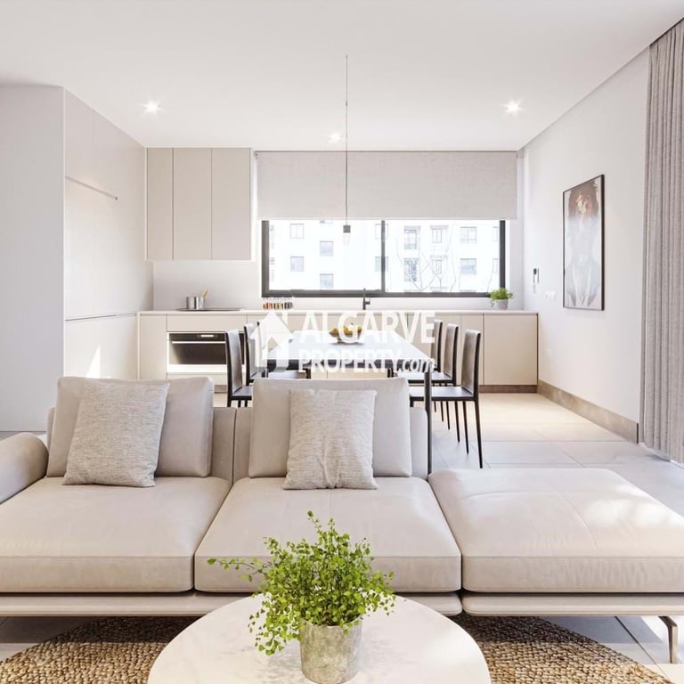 Apartment in Quarteira - Image 3