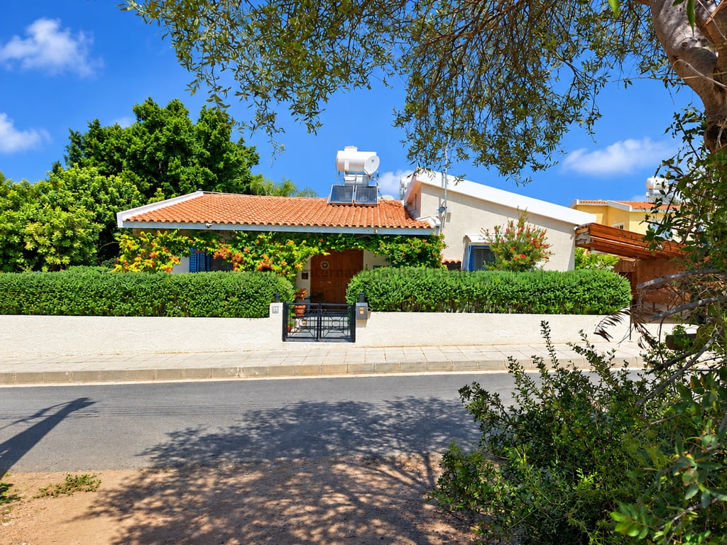House in Kissonerga