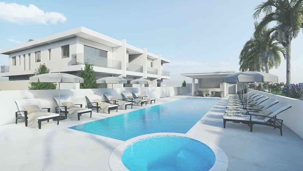 Villa in Paralimni - Image 2