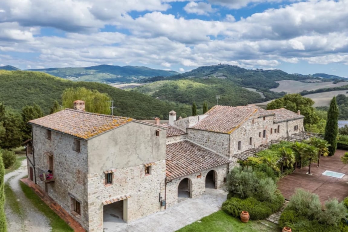 House in Radicondoli - Image 3