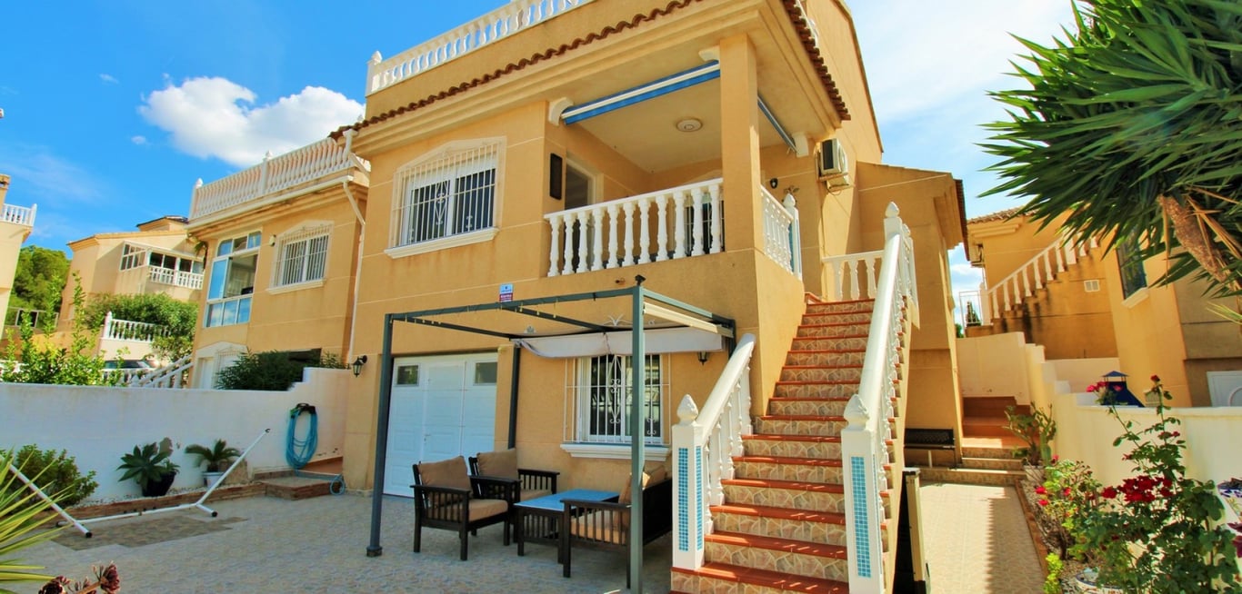 House in Villamartin