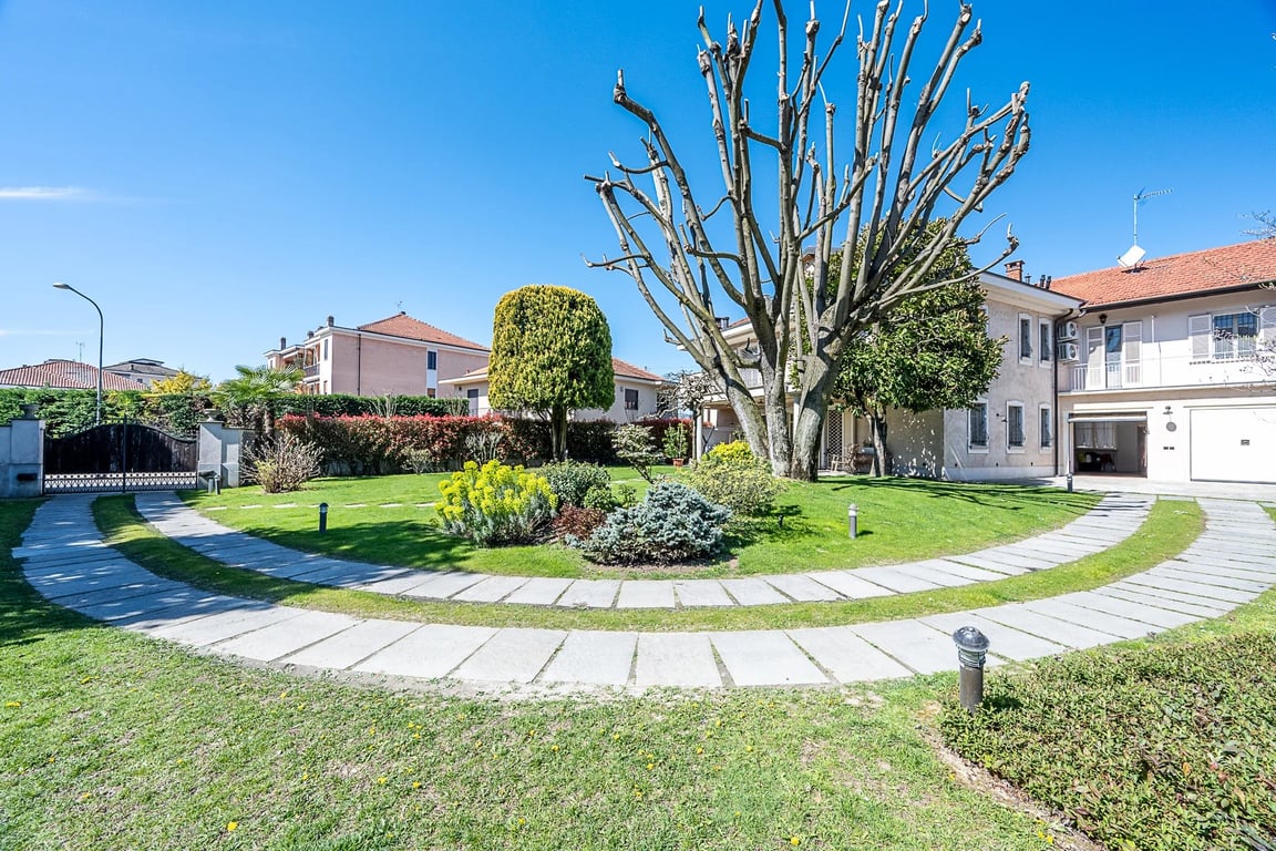 Villa in Vinovo - Image 2