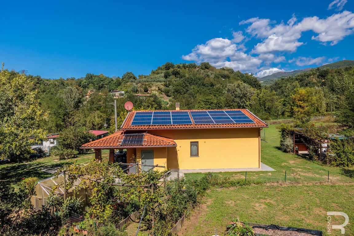 Villa in Castelfranco Piandisco - Image 3