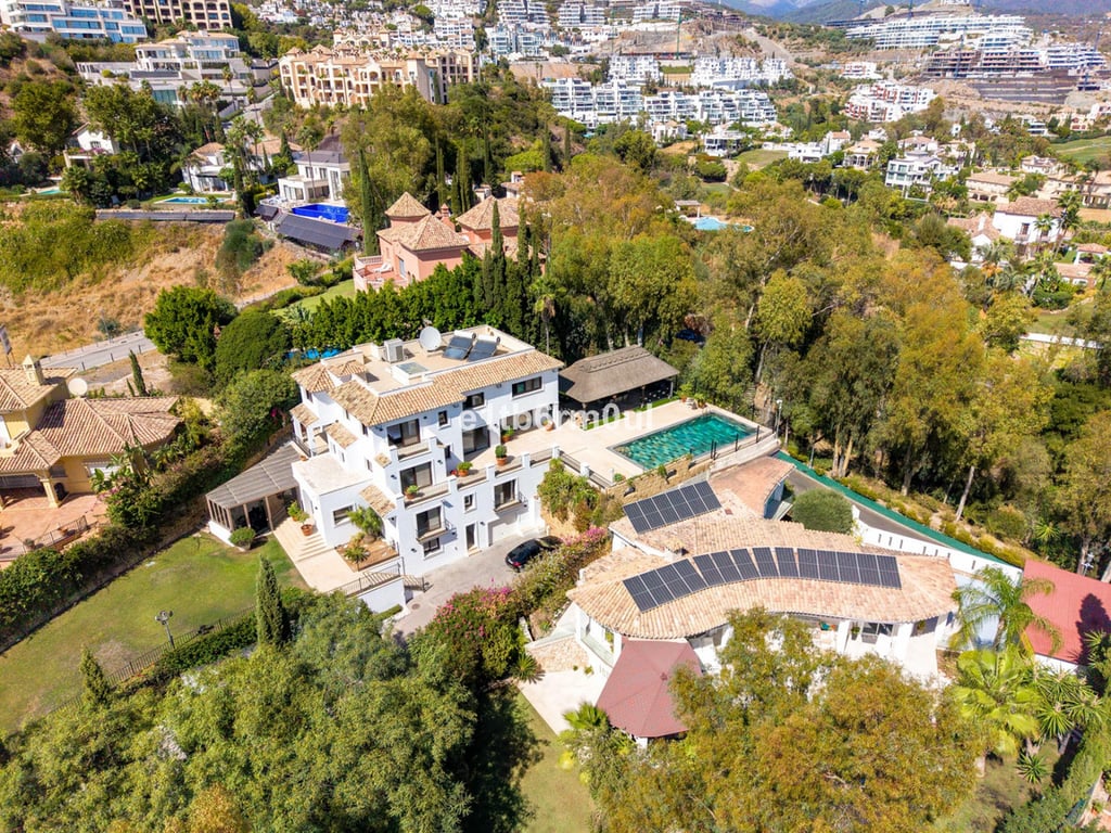 Villa in Benahavis - Image 3