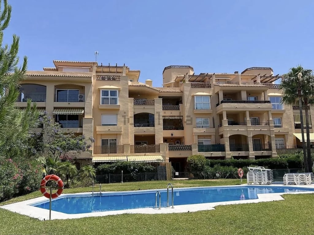 Apartment in Sitio de Calahonda