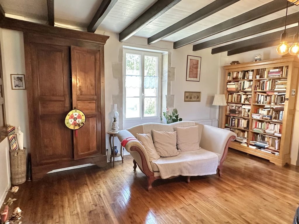 House in Chenon - Image 3