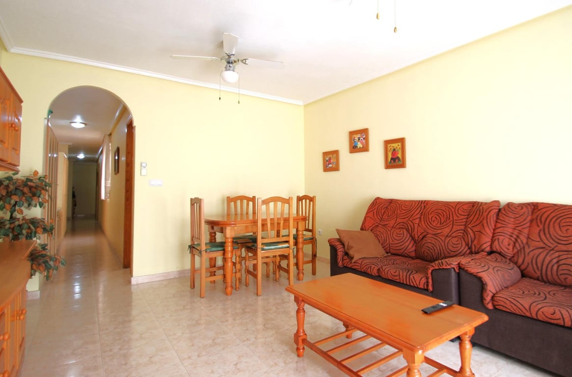 Apartment in Torrevieja - Image 3