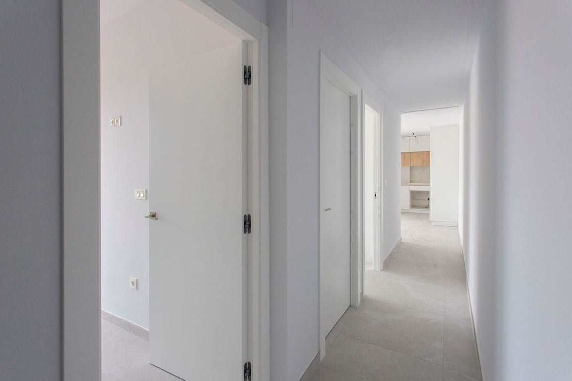 Apartment in Torrevieja - Image 3