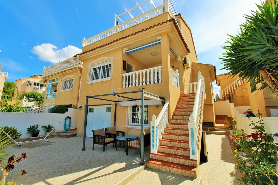 Villa in Villamartin