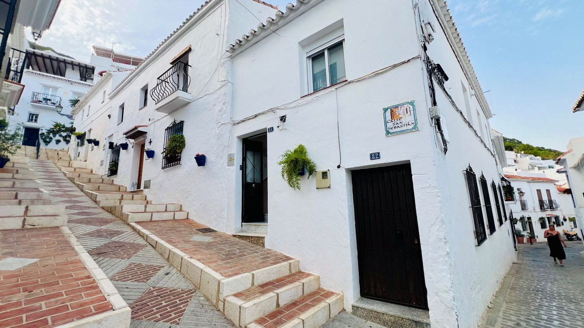 House in Mijas Costa - Image 2