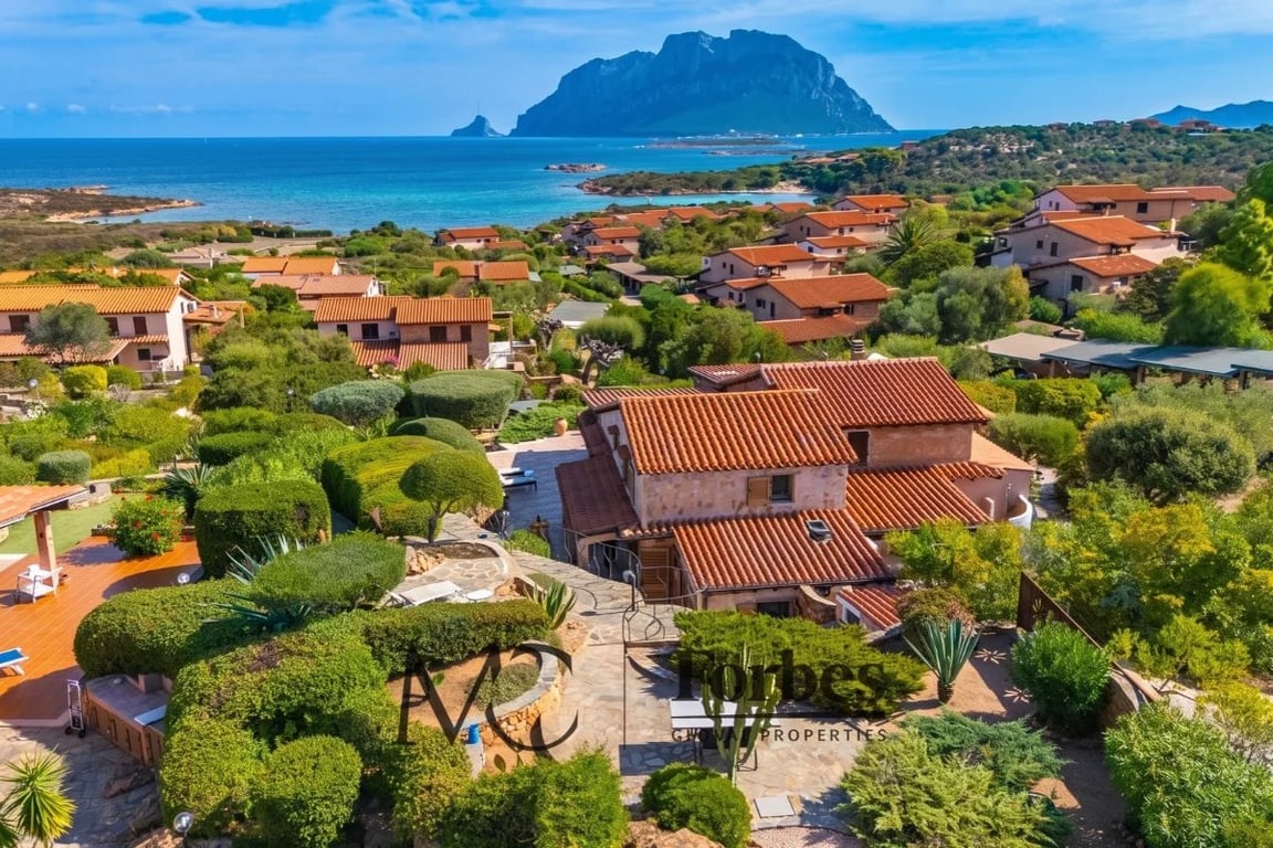 Villa in Costa Coralina - Image 2