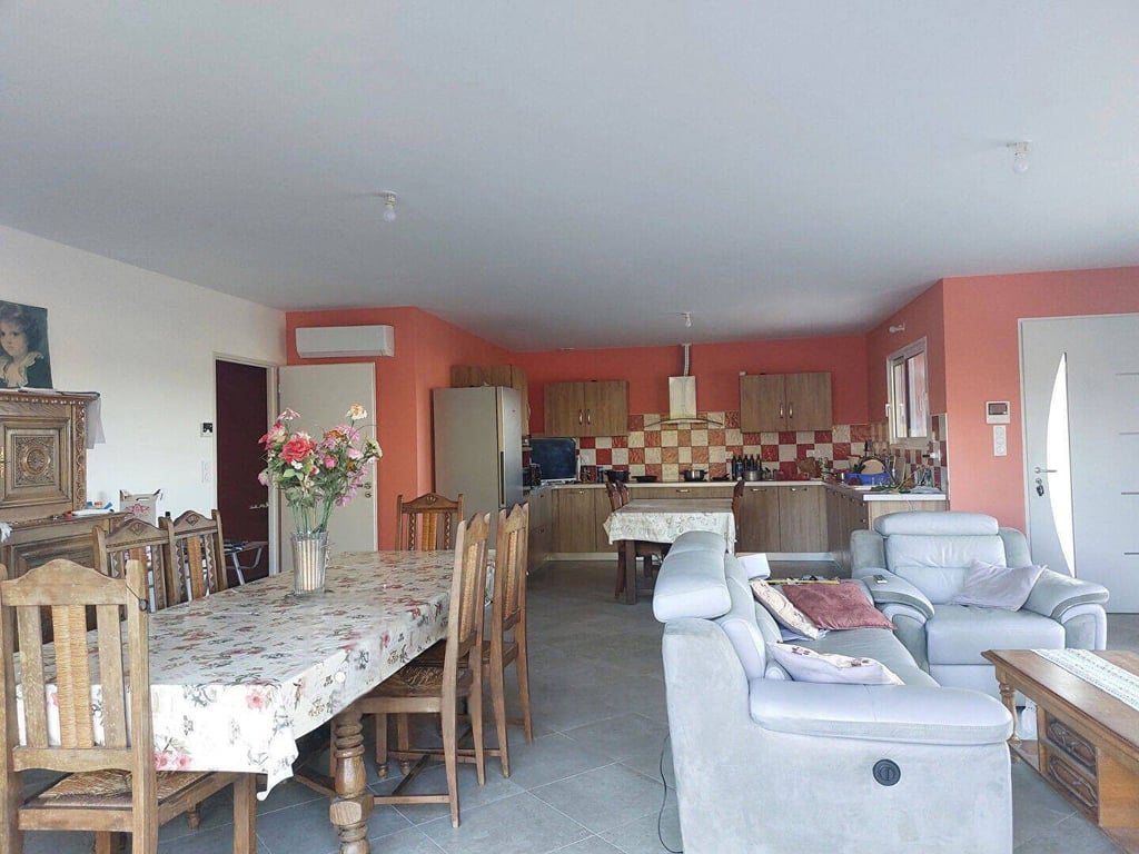 House in Villefranche-de-Rouergue - Image 3
