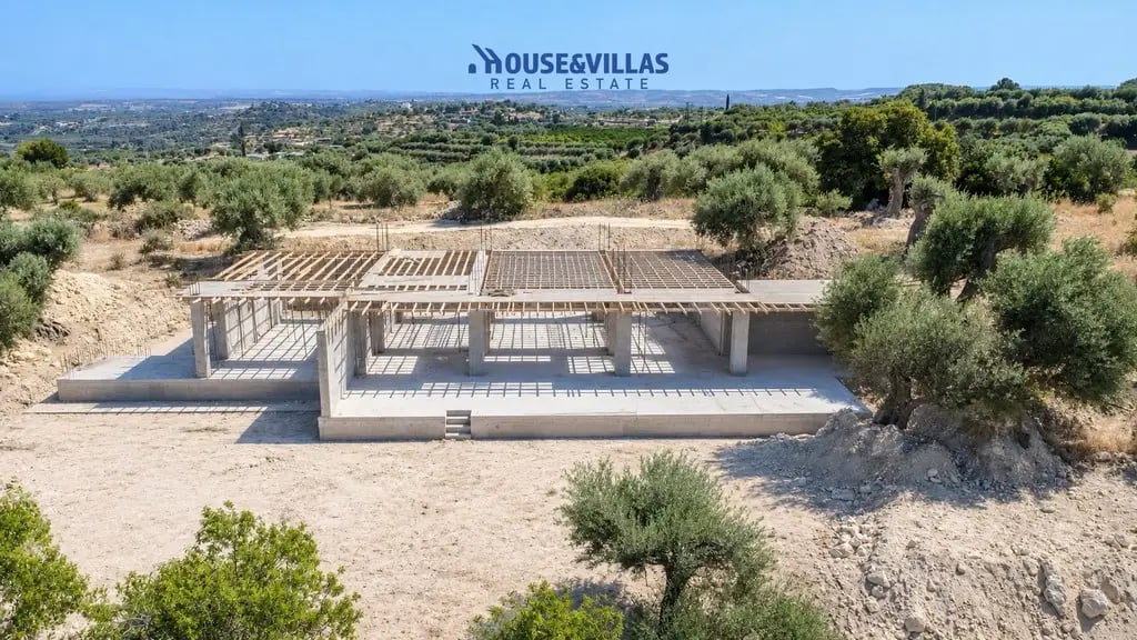 House in Noto - Image 3